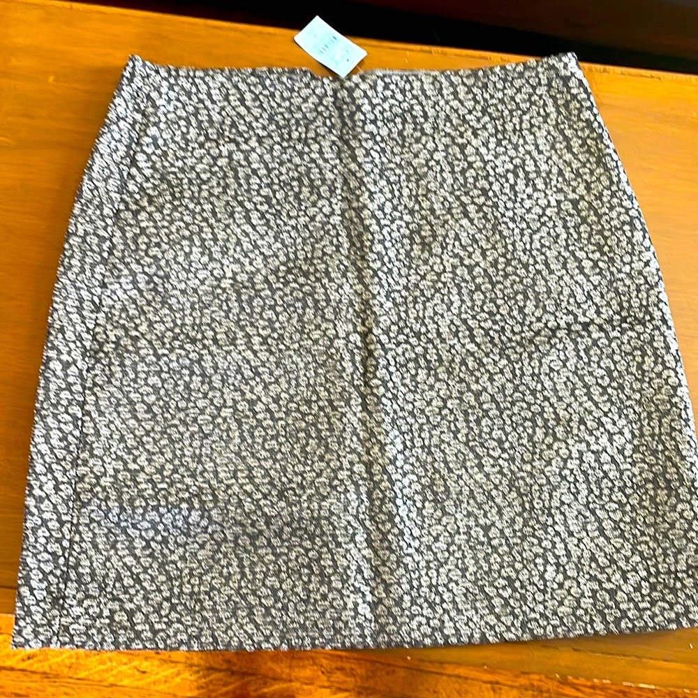 LOFT petite skirt size 4